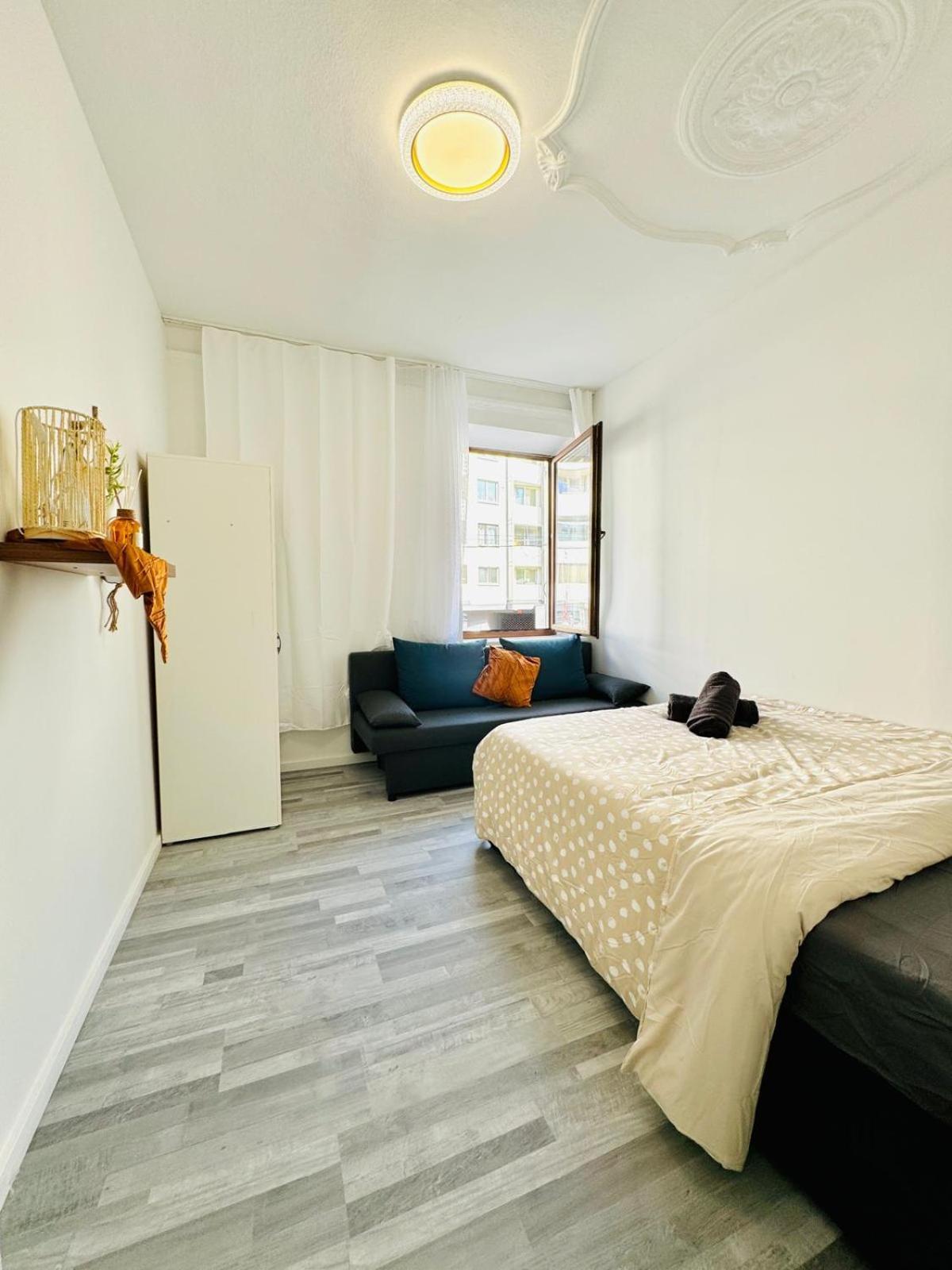וינה Very Spacious Apartment For Up To 7P With Great Location מראה חיצוני תמונה