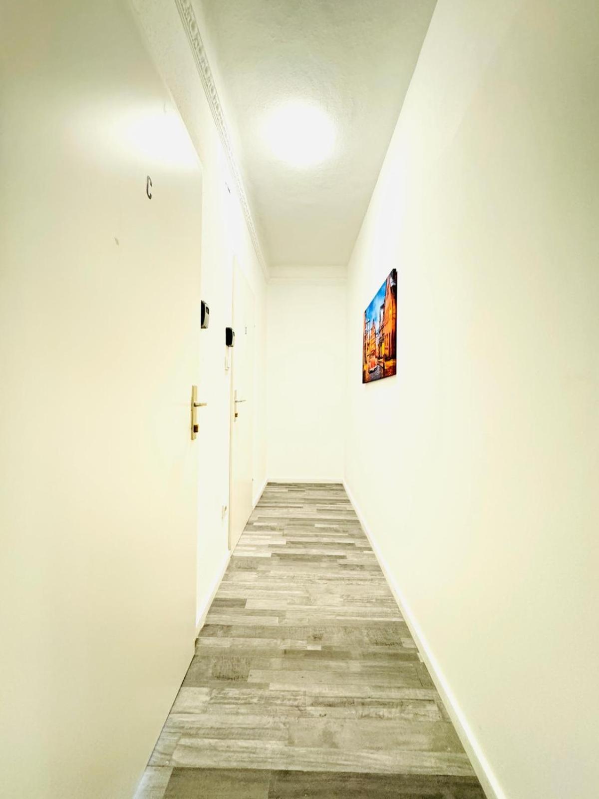 וינה Very Spacious Apartment For Up To 7P With Great Location מראה חיצוני תמונה